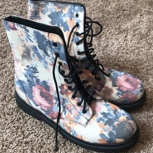 Floral Boots NWOT